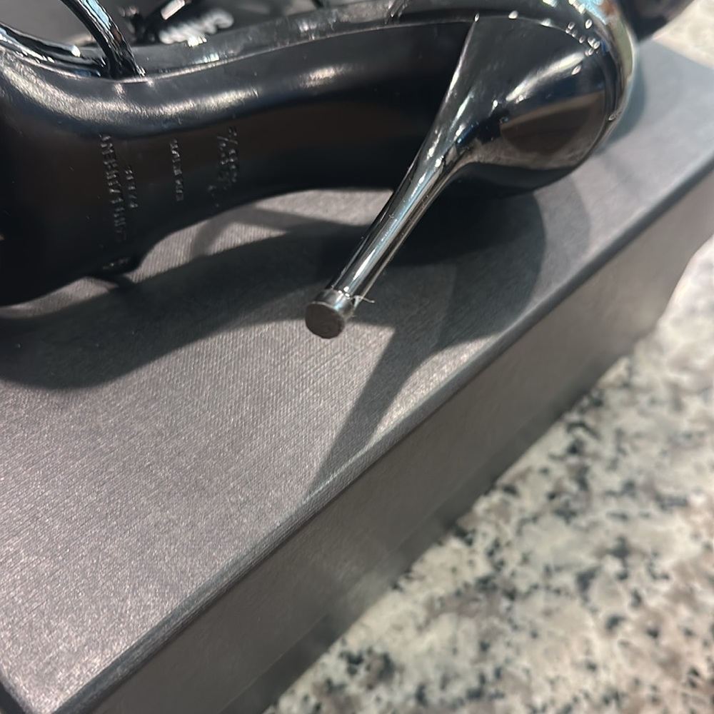 Saint Laurent Glossy Black Strappy Heels - Picture 9 of 17